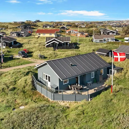 Redningsvejen Nord 67 *